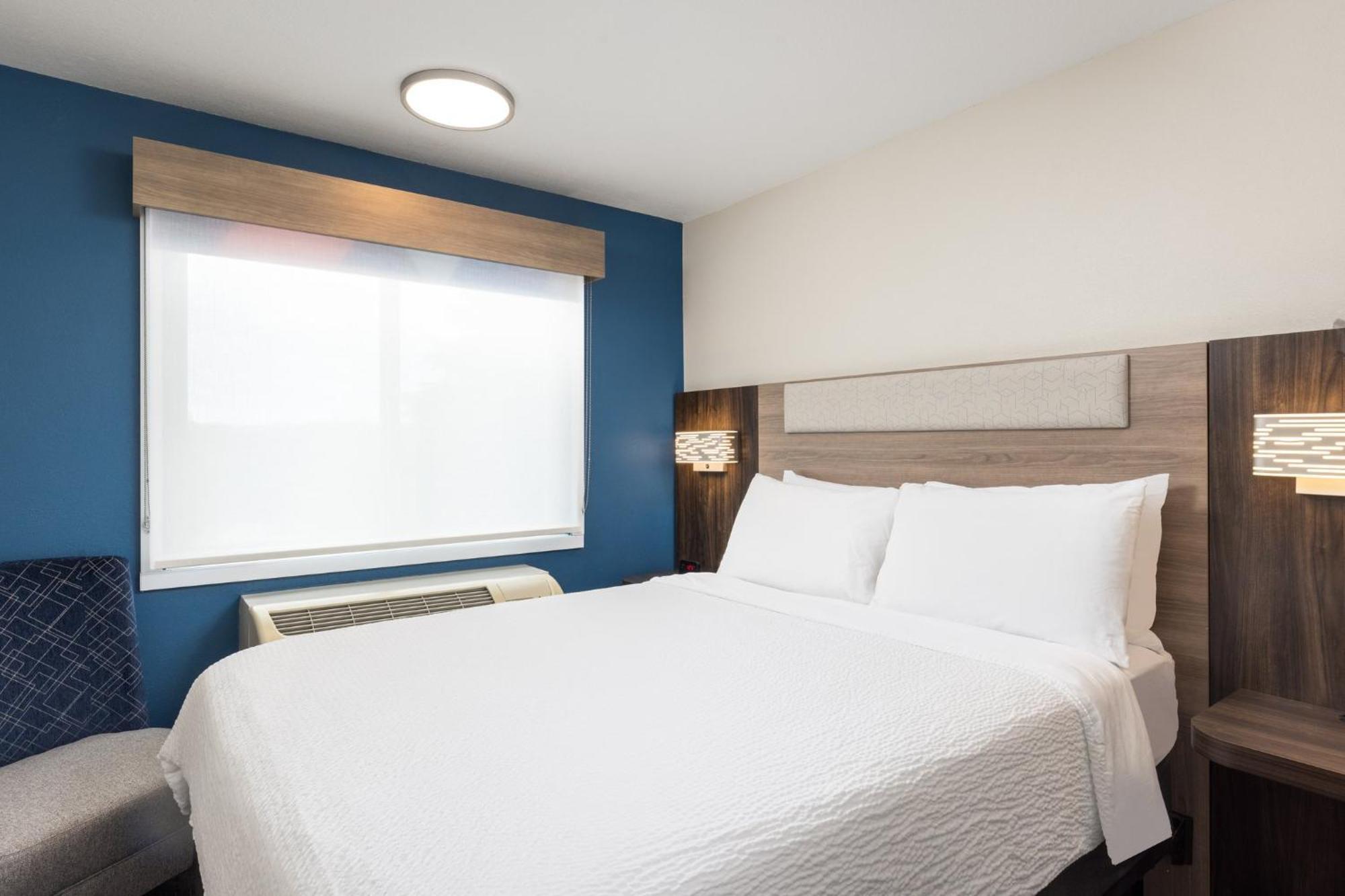 Holiday Inn Express Portland South - Lake Oswego By Ihg Екстериор снимка