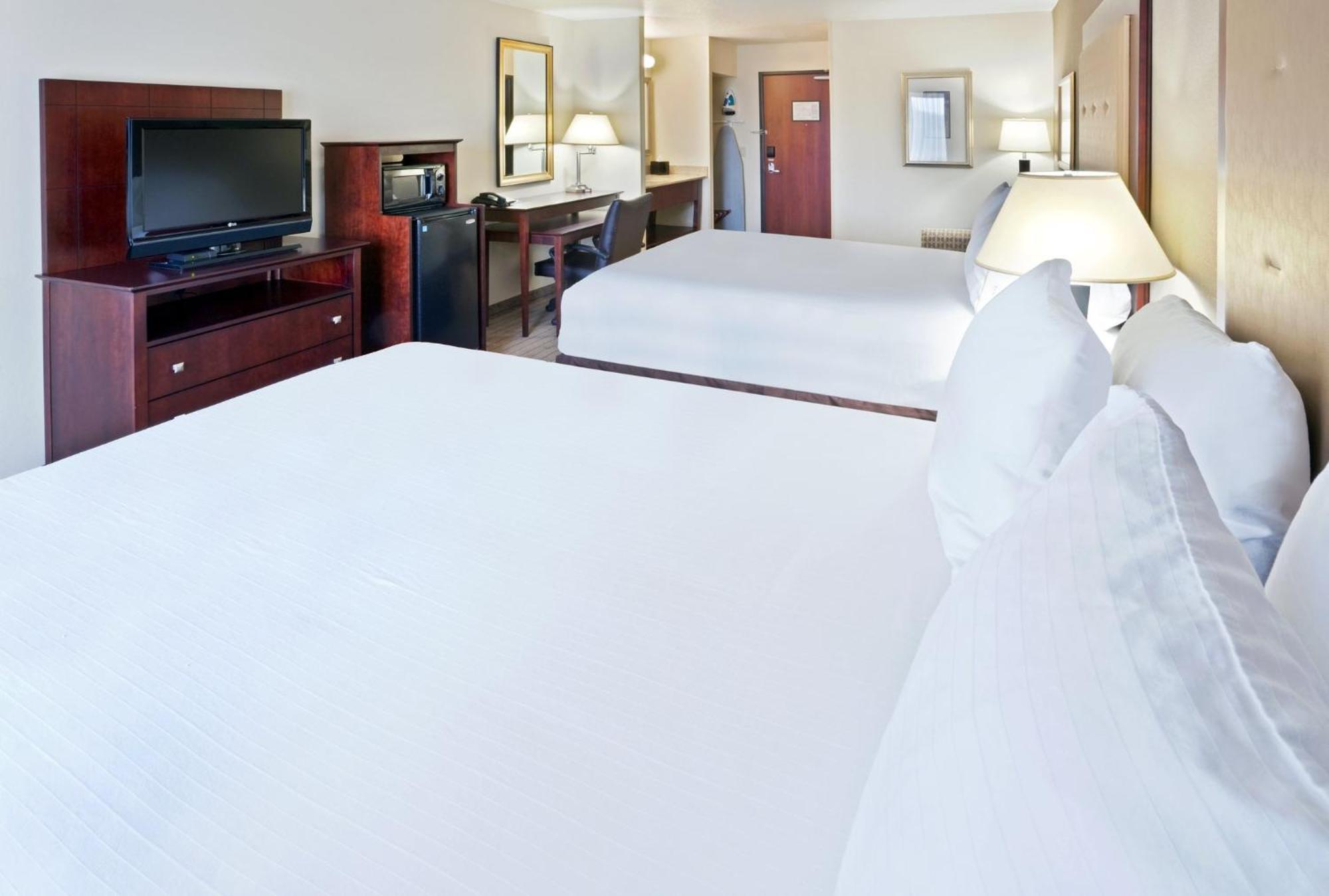 Holiday Inn Express Portland South - Lake Oswego By Ihg Екстериор снимка