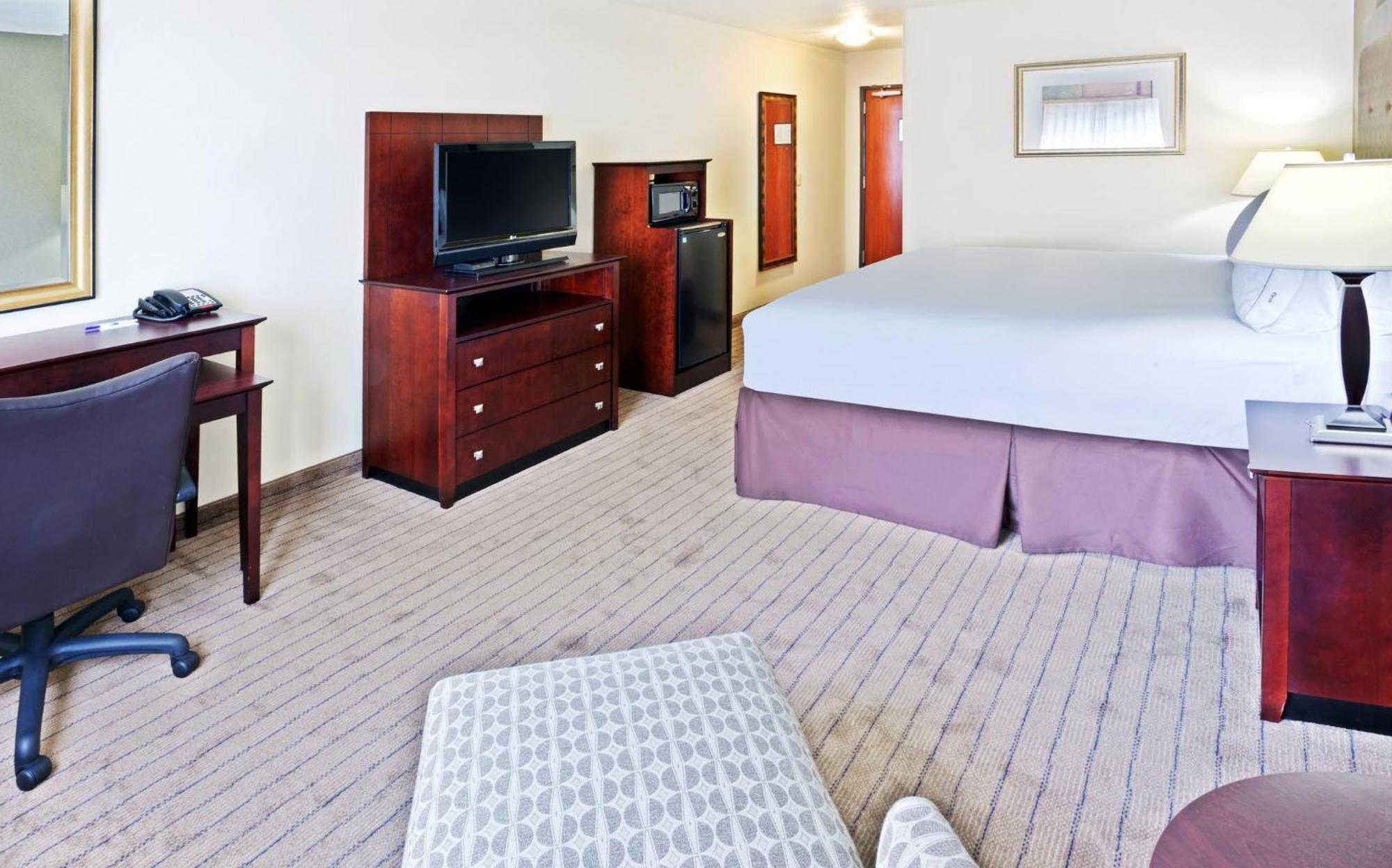 Holiday Inn Express Portland South - Lake Oswego By Ihg Екстериор снимка