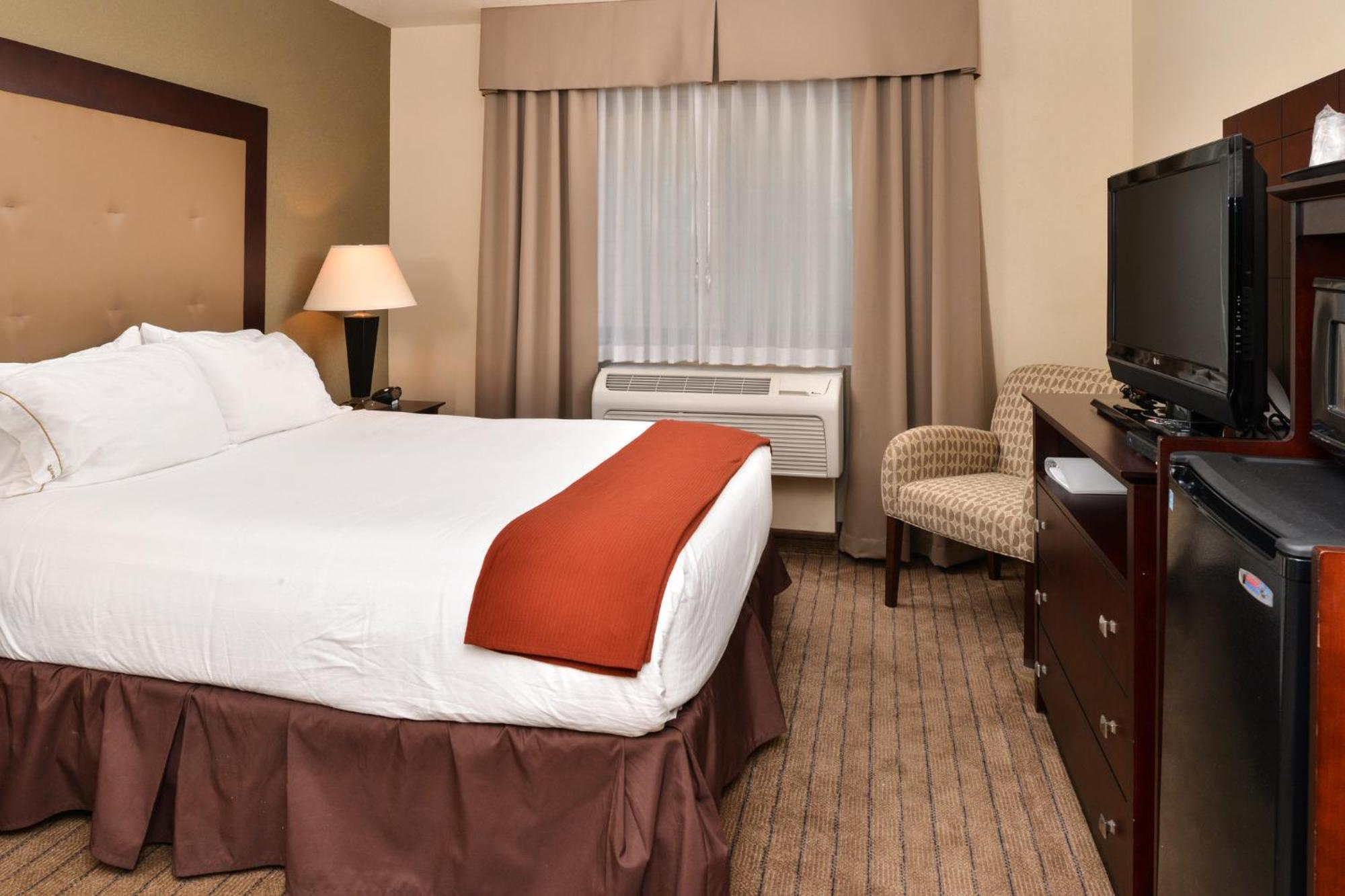Holiday Inn Express Portland South - Lake Oswego By Ihg Екстериор снимка